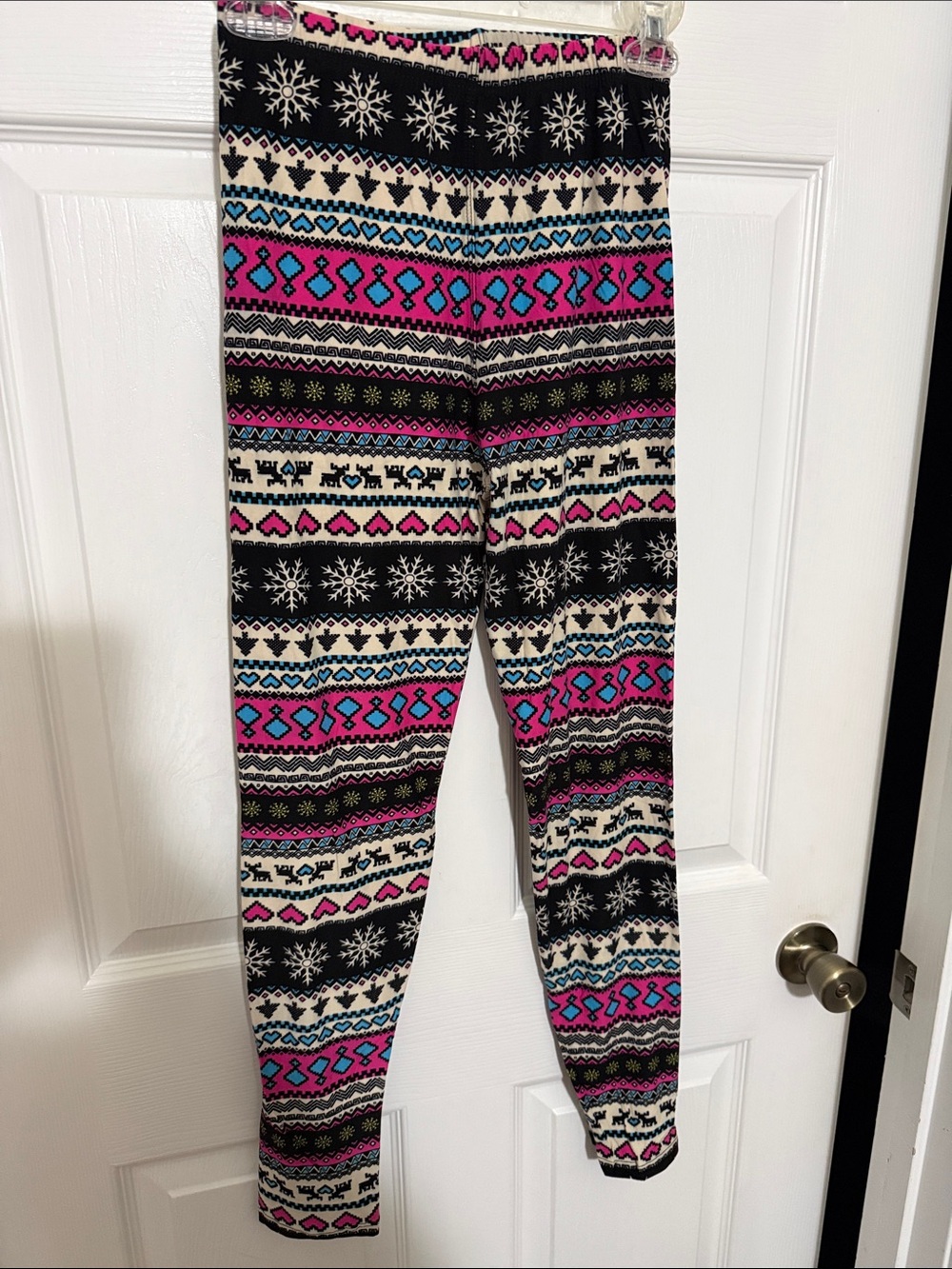 Leggings Depot Girls' Fair Isle Leggings - Black, Pink & Blue